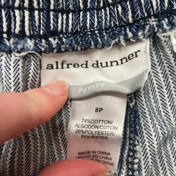 Alfred Dunner Petite Women’s Navy White Striped Straight Leg Pants Bottoms - Picture 8 of 8